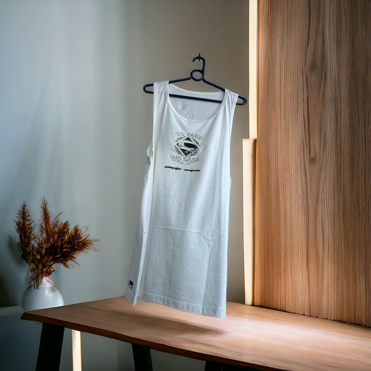 TANKTOP GC NO FACE NO CASE